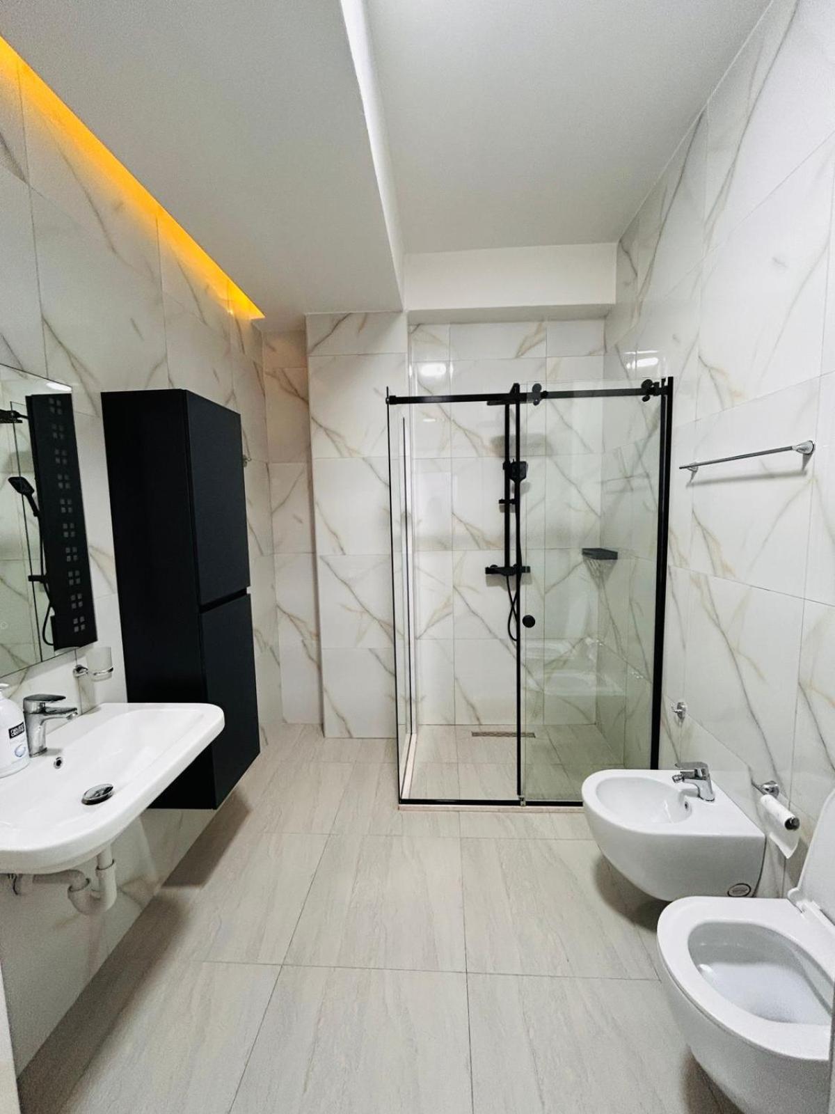 Picasso Apartment Tirana Exteriér fotografie